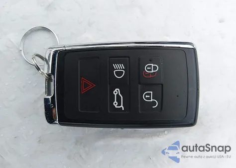 2021 Land Rover Range Rover Sport Svr/Svr Carbon Edition from USA, damaged, VIN SALWZ2RE3MA768400